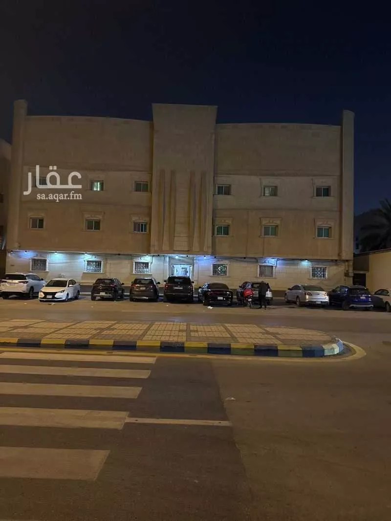 عمارة للبيع في شارع العمرة, حي الملقا, مدينة الرياض, منطقة الرياض 1 صورة