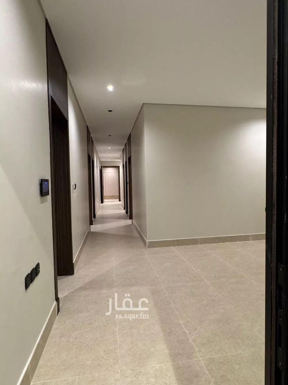 شقة للبيع في حي الحمراء, مدينة الخبر, المنطقة الشرقية 1 صورة