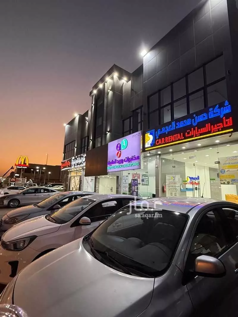 عمارة للإيجار في شارع أبي عبيدة عامر بن الجراح, حي السعادة, مدينة الرياض, منطقة الرياض 1 صورة