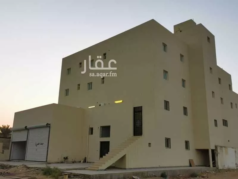 عمارة للبيع في شارع طريق الملك عبدالعزيز, حي السلام, مدينة البدائع, منطقة القصيم 1 صورة