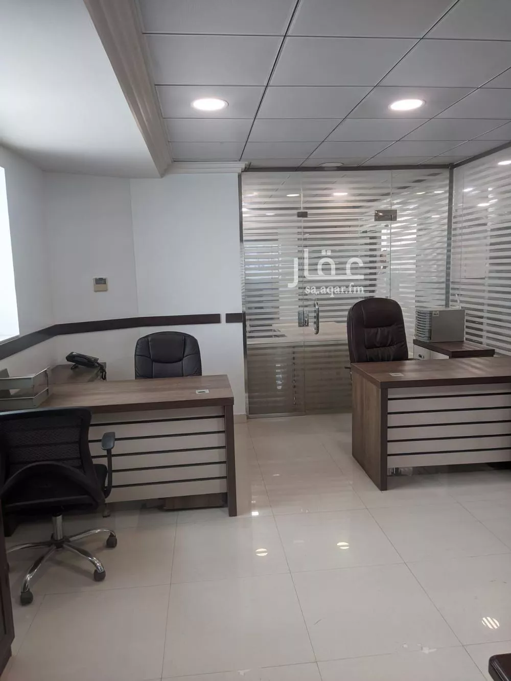 مكتب تجاري للإيجار في شارع صلاح الدين الأيوبي, حي الملز, مدينة الرياض, منطقة الرياض 1 صورة