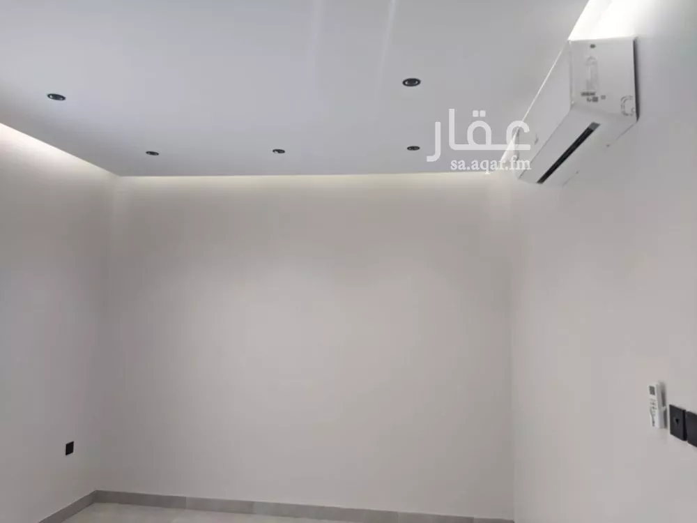 شقة للإيجار في شارع زيد بن ثابت, حي الملز, مدينة الرياض, منطقة الرياض 1 صورة