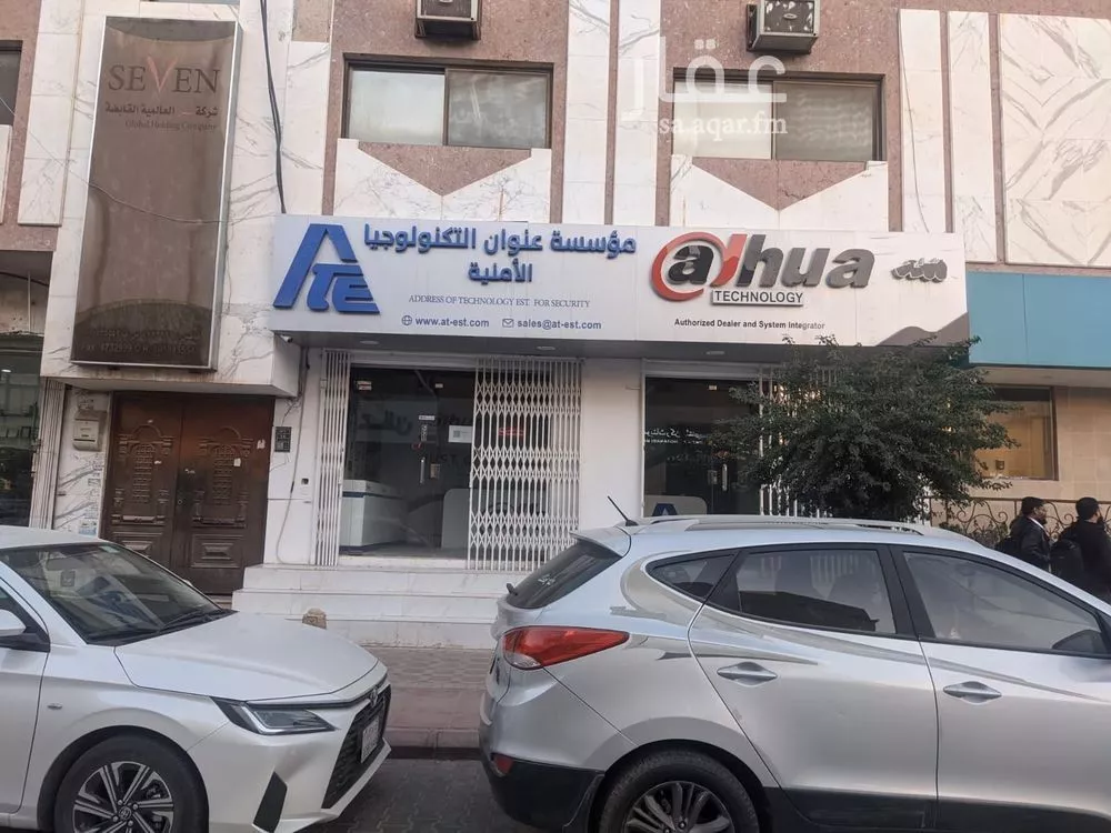 محل للإيجار في شارع المتنبي, حي الملز, مدينة الرياض, منطقة الرياض 1 صورة