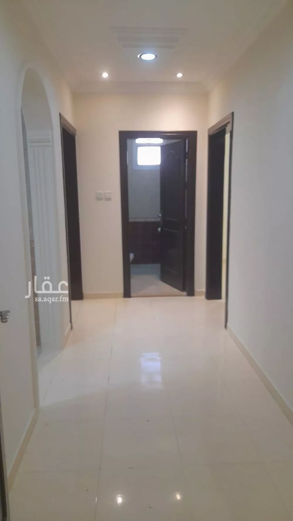 شقة للإيجار في شارع طريق الامير محمد بن سعد بن عبد العزيز, حي الملقا, مدينة الرياض, منطقة الرياض 1 صورة