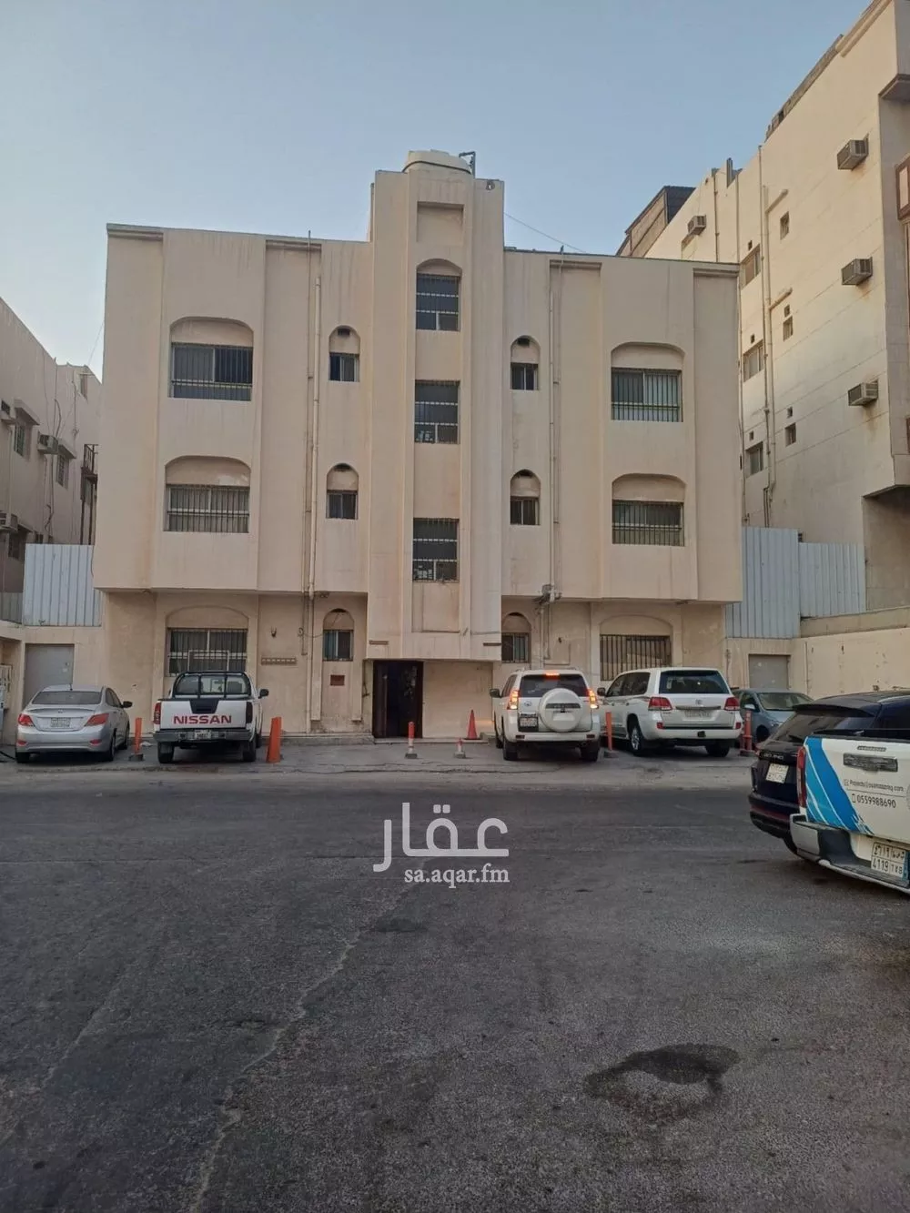 عمارة للبيع في شارع زيد الخير, حي الزهور, مدينة الدمام, المنطقة الشرقية 1 صورة
