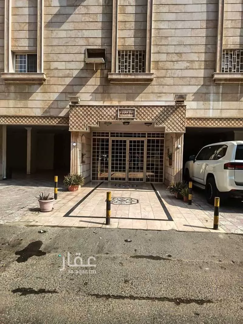 عمارة للإيجار في شارع اليعقوبي, حي البوادي, مدينة جدة, منطقة مكة المكرمة 1 صورة