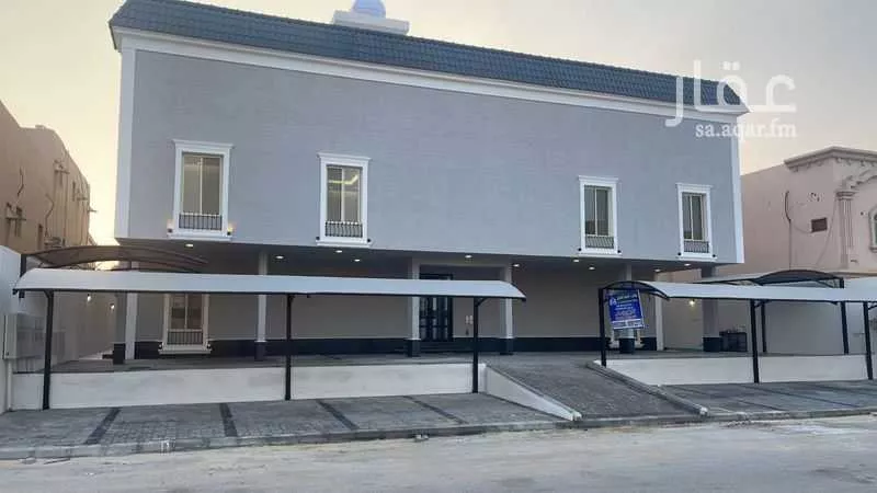 عمارة للبيع في شارع علي الانصاري, حي الراكة الشمالية, مدينة الدمام, المنطقة الشرقية 1 صورة
