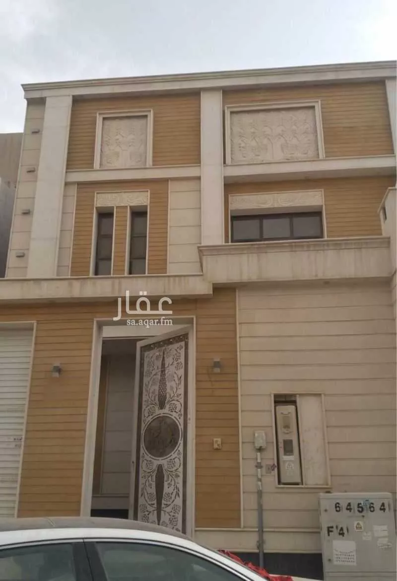فيلا للبيع في شارع ديراب, حي عكاظ, مدينة الرياض, منطقة الرياض 1 صورة