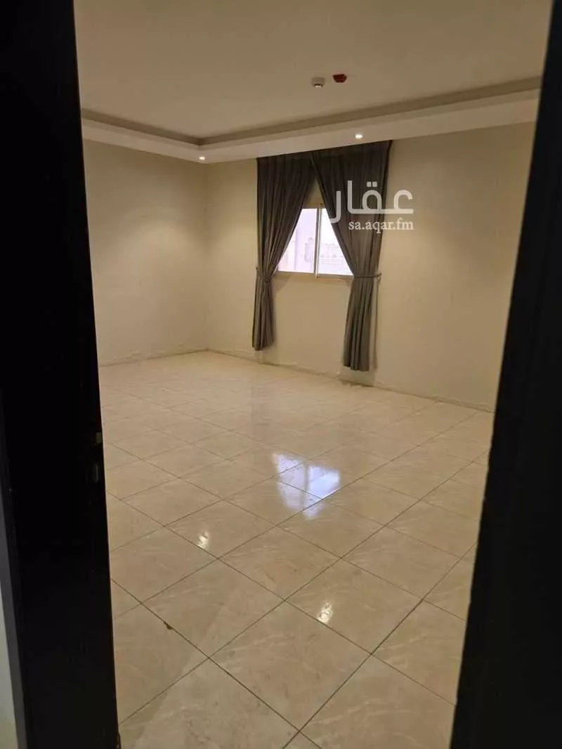 مكتب تجاري للإيجار في شارع الامير سعد بن عبدالرحمن الفرعي, حي الروابي, مدينة الرياض, منطقة الرياض 1 صورة