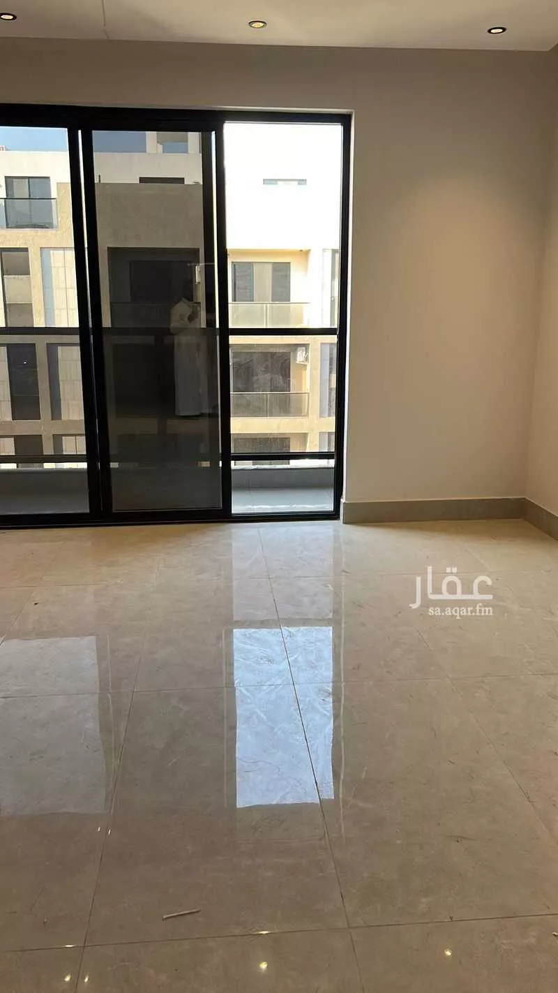 شقة للإيجار في شارع خريص, حي الحمراء, مدينة الخبر, المنطقة الشرقية 1 صورة