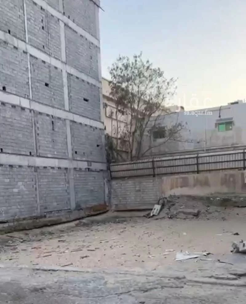 أرض للبيع في شارع السادس عشر, حي مدينة العمال, مدينة الخبر, المنطقة الشرقية 1 صورة