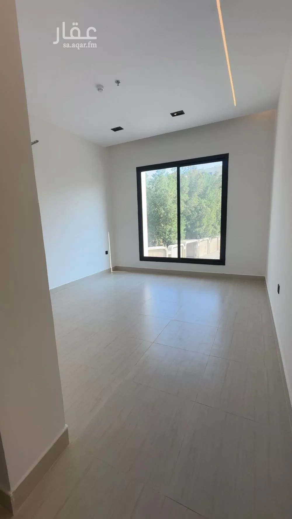 عمارة للإيجار في شارع العام, حي الأمير محمد بن سعود, مدينة الدمام, المنطقة الشرقية 1 صورة