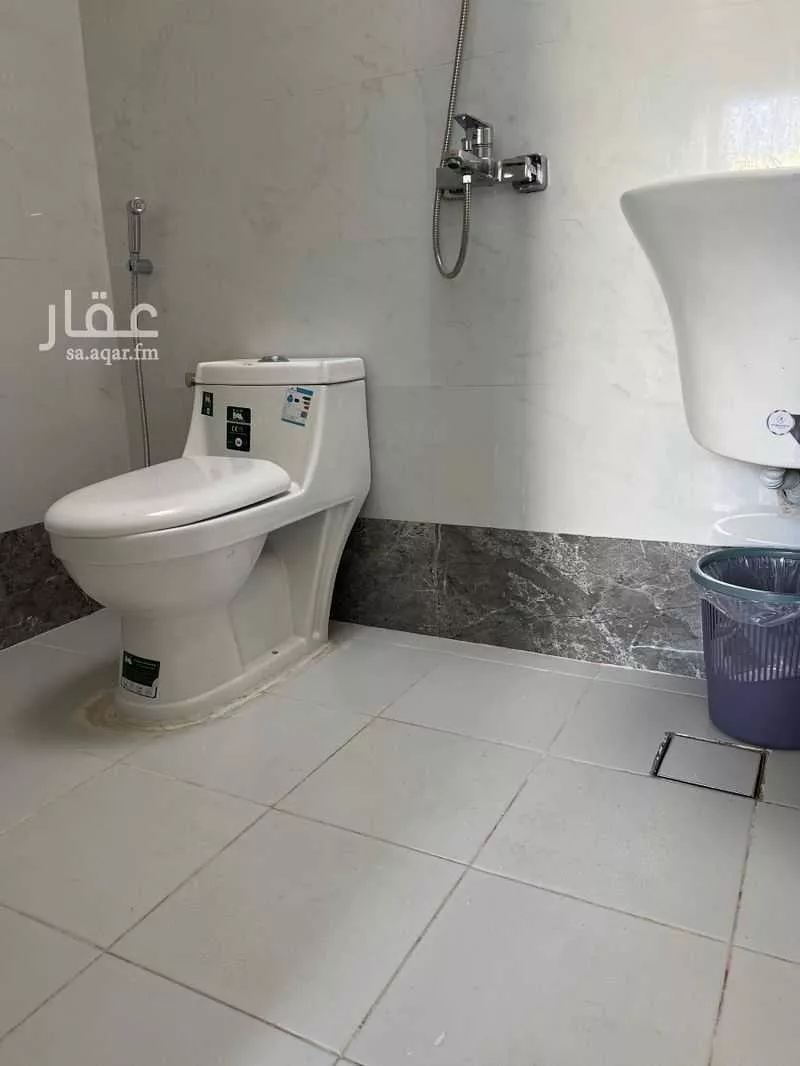 غرفة للإيجار في شارع عمر بن عمرو بن اياس, حي النرجس, مدينة الرياض, منطقة الرياض 1 صورة