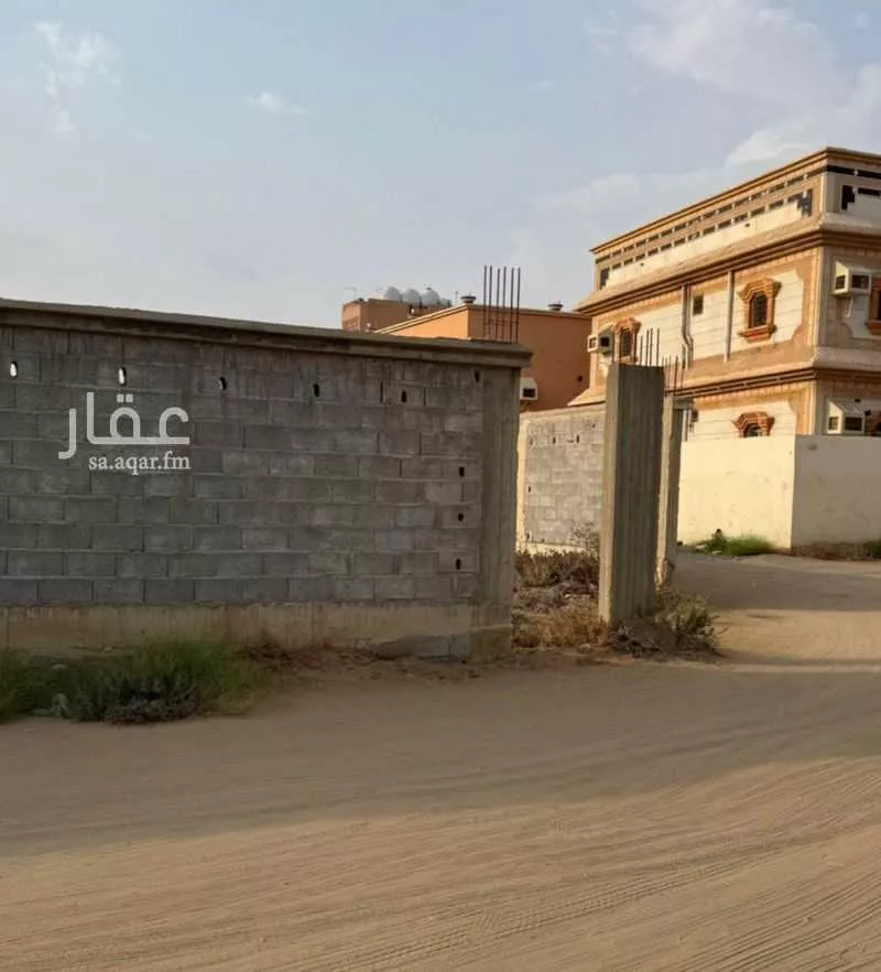 أرض للبيع في شارع الخضراء 986 ، حي حاكمة العز ، أحد المسارحة ، احد المسارحة 1 صورة