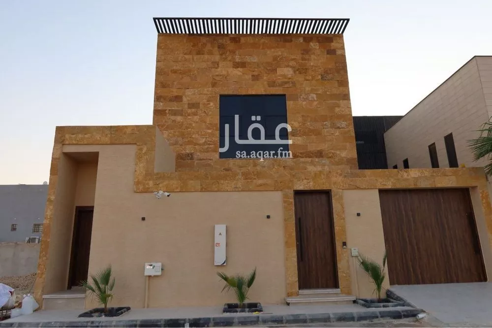 فيلا للإيجار في شارع محمد العجيان, حي القيروان, مدينة الرياض, منطقة الرياض 1 صورة