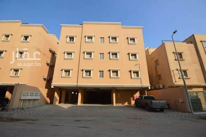 عمارة للبيع في شارع الاصول, حي ابن سيناء, مدينة الخبر, المنطقة الشرقية 1 صورة