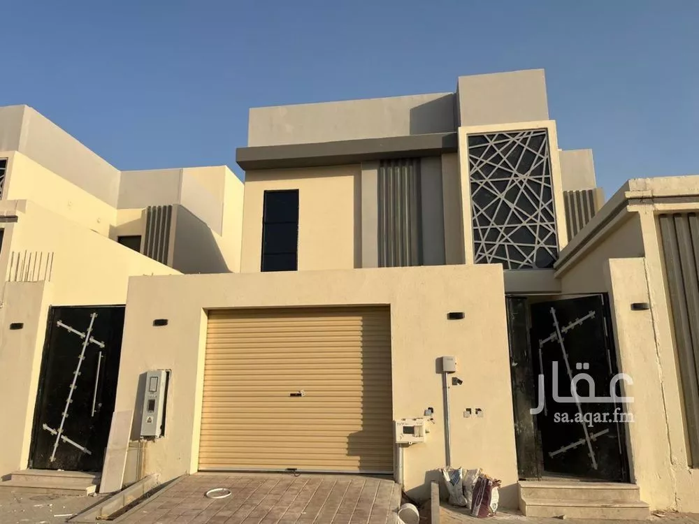 فيلا للإيجار في شارع طريق الامام عبدالله بن سعود بن عبدالعزيز , حي الجنادرية, مدينة الرياض, منطقة الرياض 1 صورة