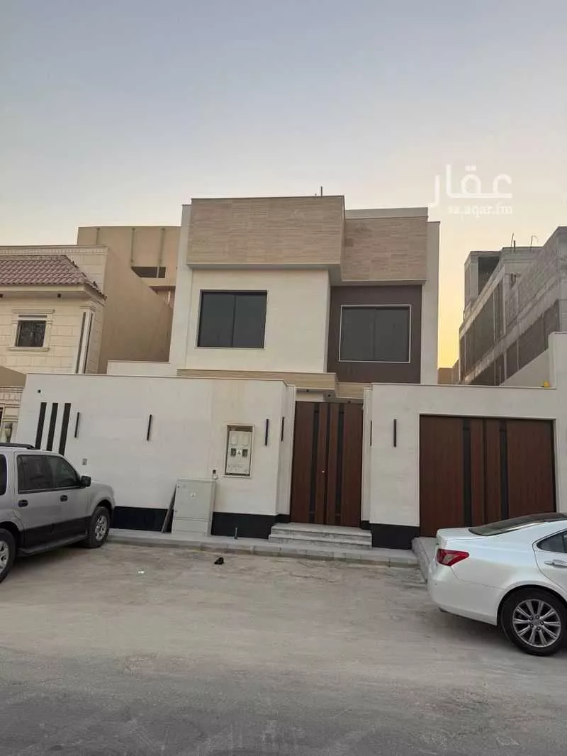 فيلا للبيع في شارع عثمان بن الخصيب ، حي الملك فيصل ، الرياض ، منطقة الرياض 1 صورة