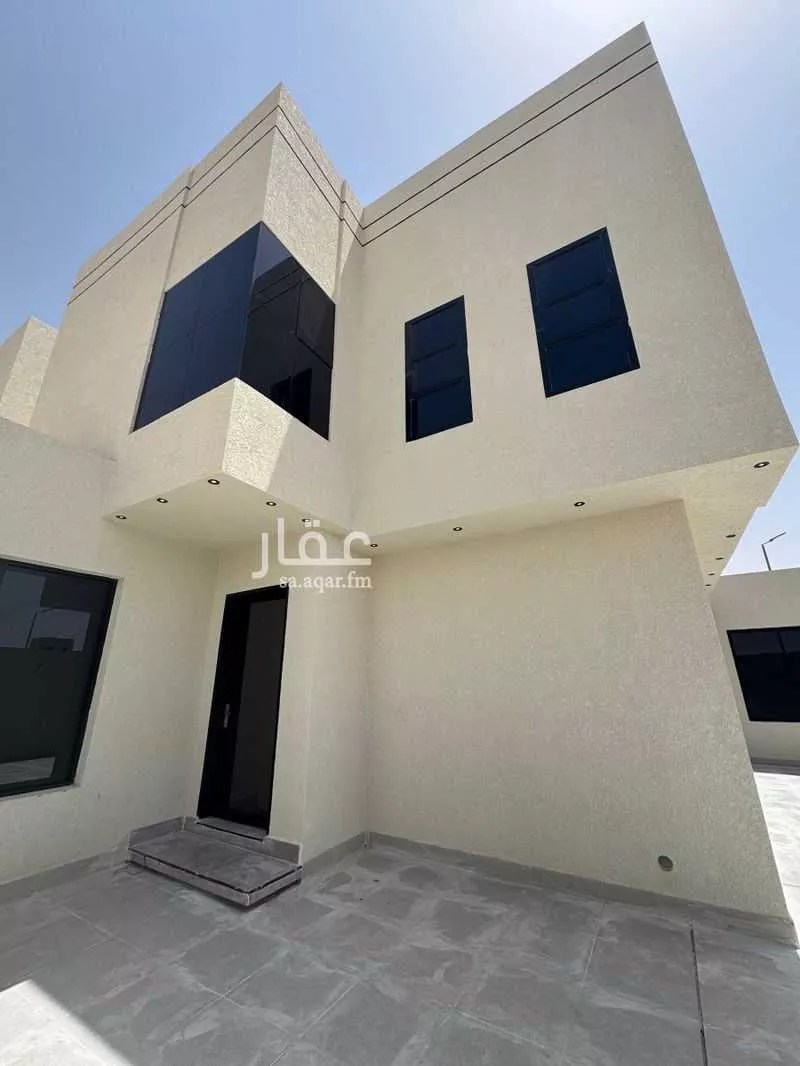 فيلا للبيع في شارع الملك فهد 1, حي الملك فهد, مدينة عنيزه, منطقة القصيم 1 صورة
