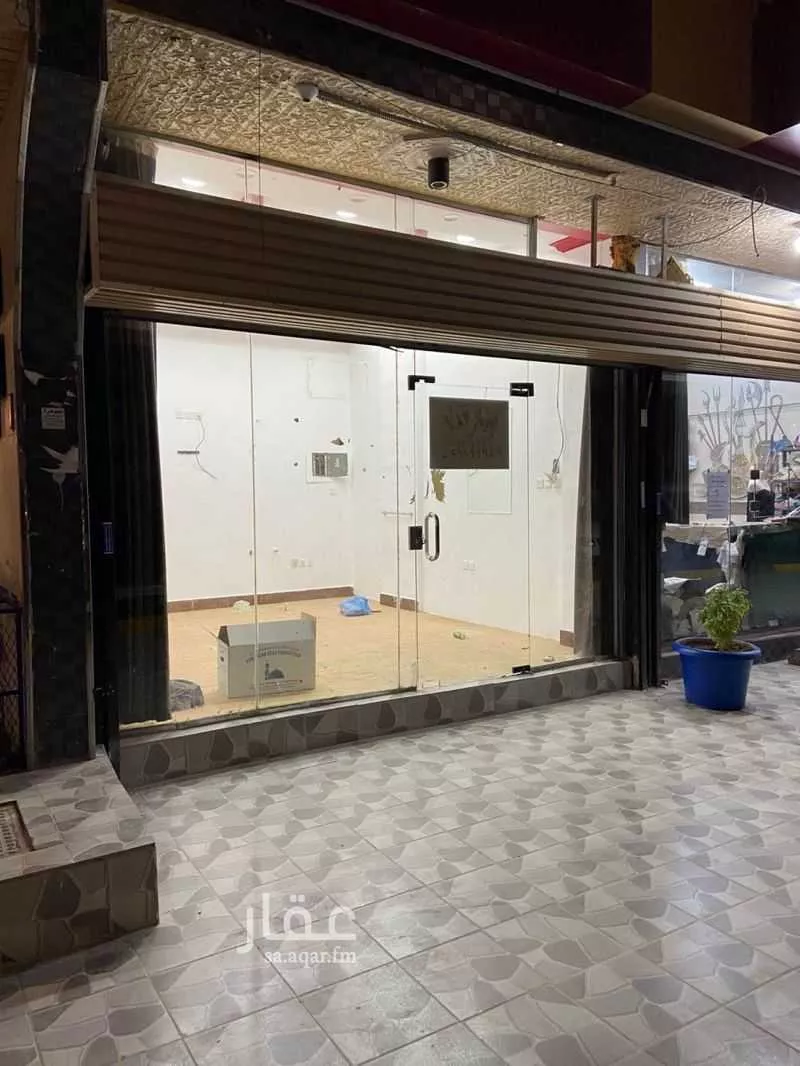 مكتب تجاري للإيجار في شارع محمد نور جخدار, حي الصفاء, مدينة جدة, منطقة مكة المكرمة 1 صورة