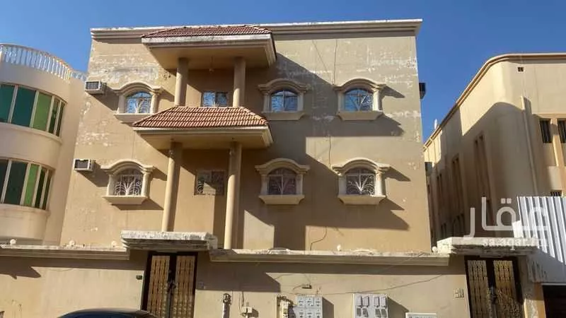 فيلا للبيع في شارع صنعاء, حي ذرة, مدينة أبها, منطقة عسير 1 صورة