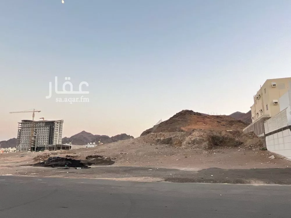 أرض للبيع في شارع ضمام بن ثعلبه, حي الجامعة, مدينة المدينه المنوره, منطقة المدينة المنورة 1 صورة