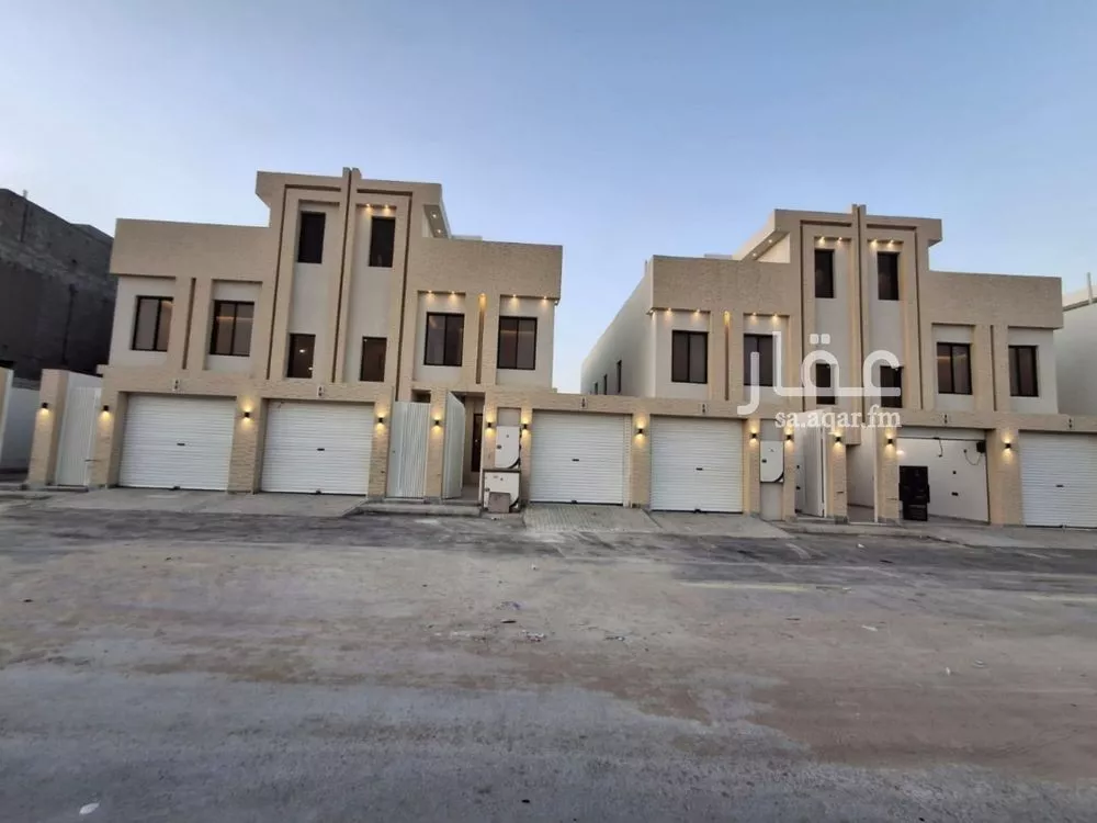 دور للبيع في شارع وهب بن الضبيع, حي عكاظ, مدينة الرياض, منطقة الرياض 1 صورة
