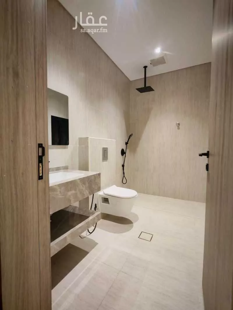 فيلا للبيع في شارع جامع الزيتونه, حي الرحمانية, مدينة جدة, منطقة مكة المكرمة 1 صورة