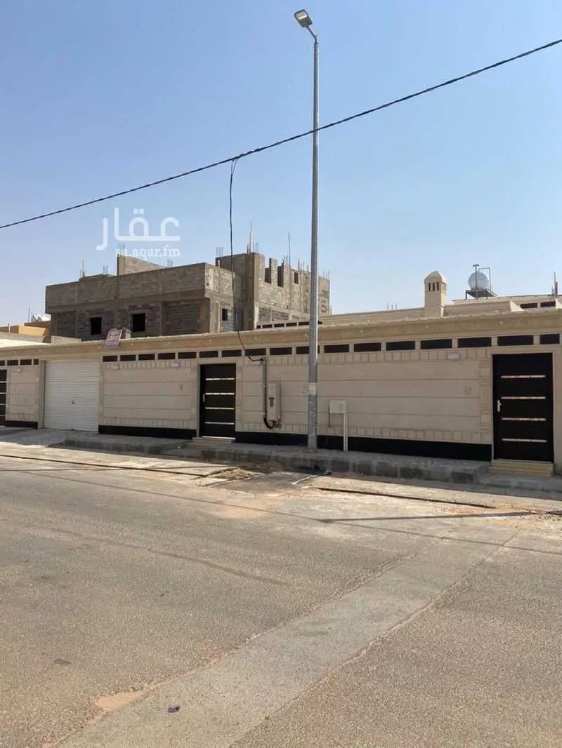 دور للبيع في شارع 2956825, حي طيبة, مدينة رياض الخبراء, منطقة القصيم 1 صورة