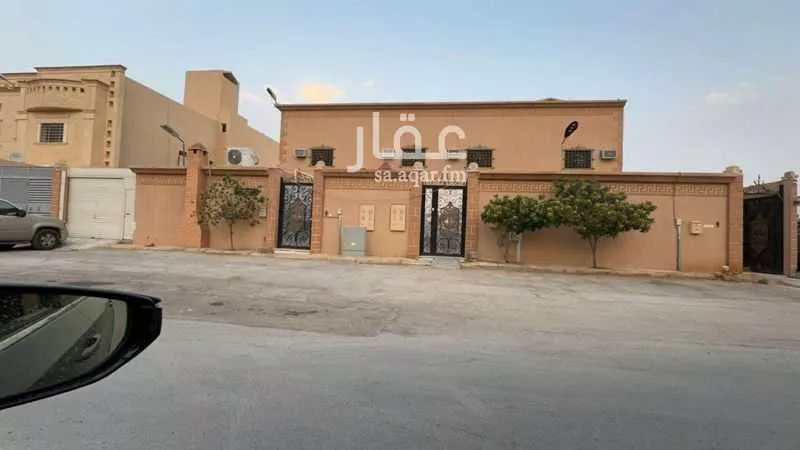فيلا للبيع في شارع المليداء, حي ظهرة لبن, مدينة الرياض, منطقة الرياض 1 صورة