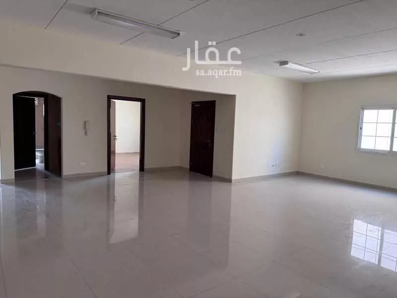 فيلا للبيع في شارع شارع الريل, مدينة مدينه الجبيل الصناعيه, المنطقة الشرقية 1 صورة