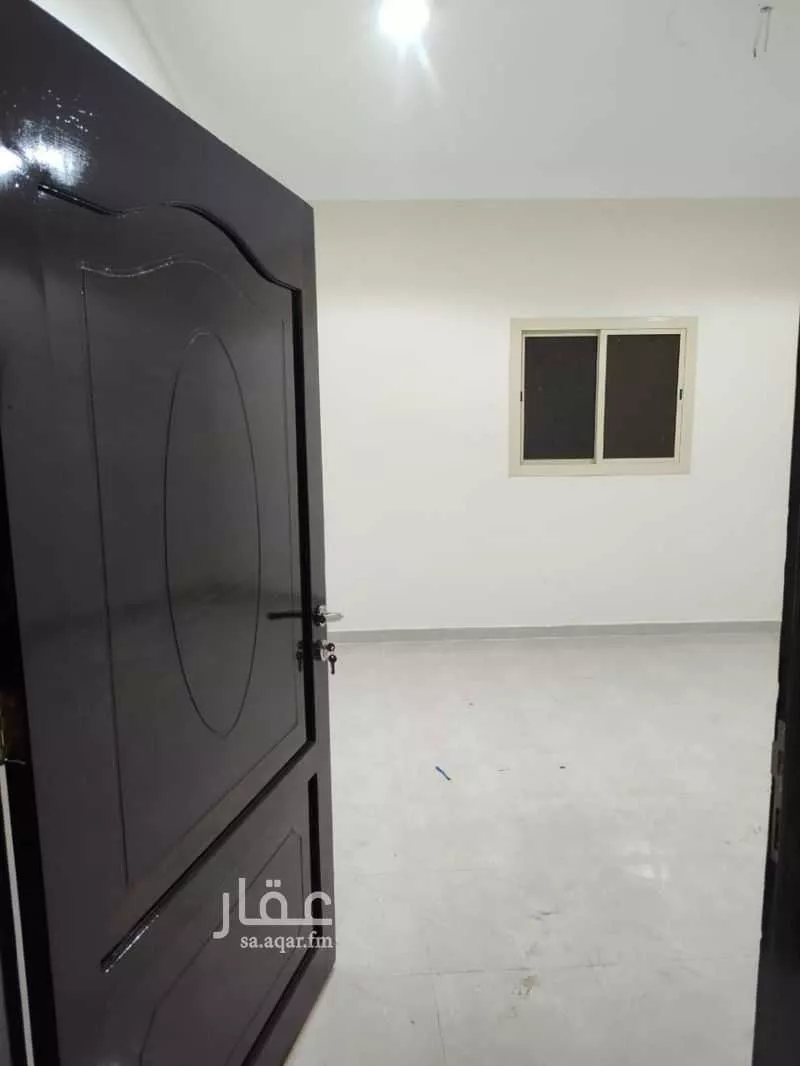 شقة للإيجار في شارع فهد بن عبدالعزيز ، حي الورود ، الوجه ، الوجه 1 صورة