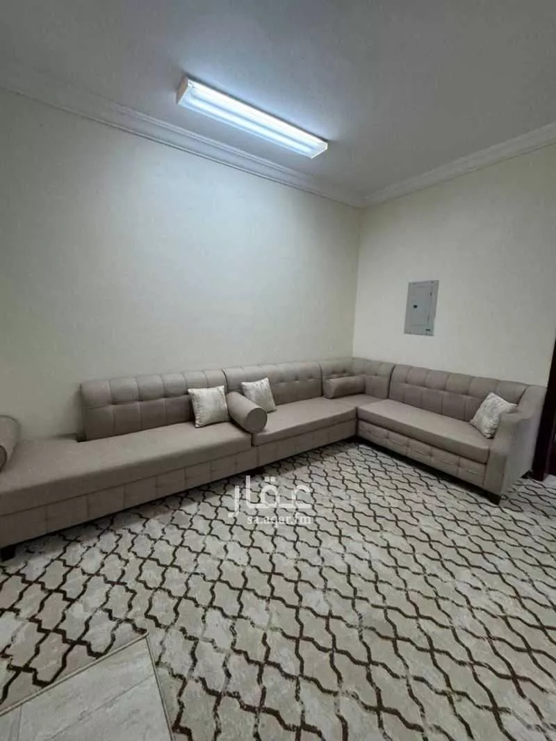 شقة للإيجار في شارع صالح الكراني, حي الربيع, مدينة ينبع, منطقة المدينة المنورة 1 صورة