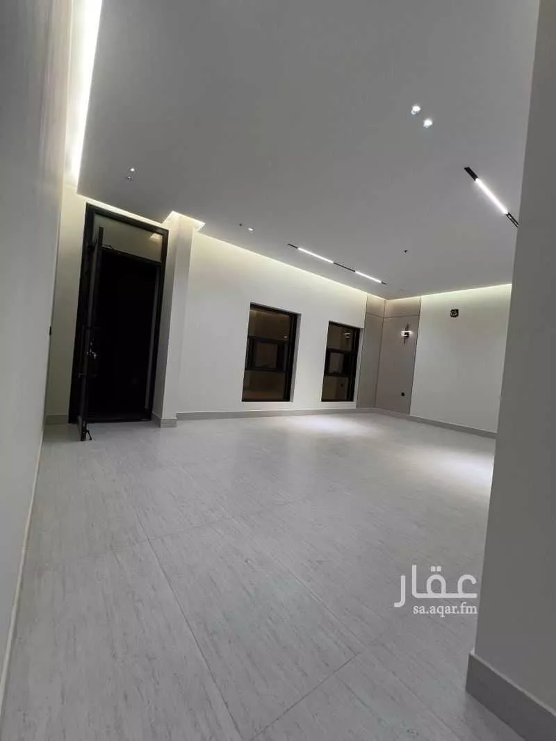 فيلا للبيع في شارع واحة الشرقية, حي الشعلة, مدينة الدمام, المنطقة الشرقية 1 صورة