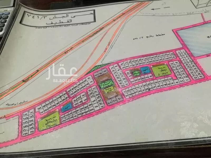 أرض للبيع في شارع امرؤ القيس ابن الاصبع ، حي الرمال ، صفوى ، القطيف 1 صورة