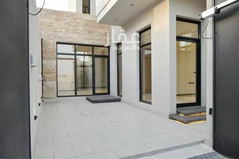 فيلا للبيع في شارع شارع عثمان بن عفان, حي النرجس, مدينة الرياض, منطقة الرياض 1 صورة