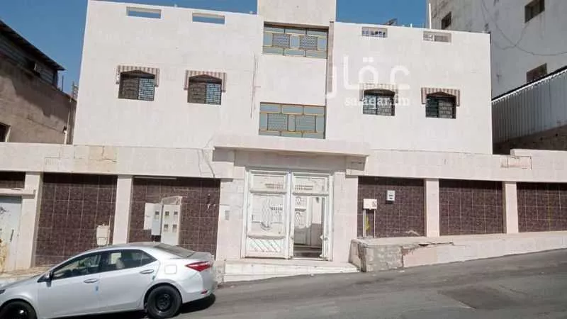 فيلا للبيع في شارع مسعود الاموي, حي وادي جليل, مدينة مكة المكرمة, منطقة مكة المكرمة 1 صورة