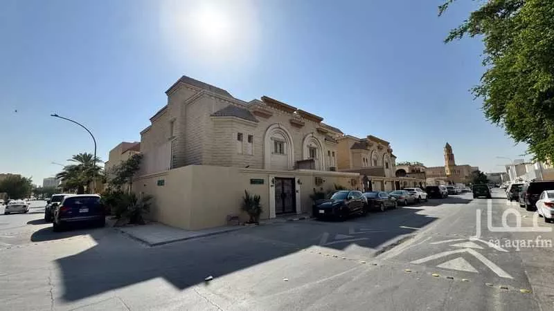 فيلا للبيع في شارع جندب بن كعب, حي الضباط, مدينة الرياض, منطقة الرياض 1 صورة