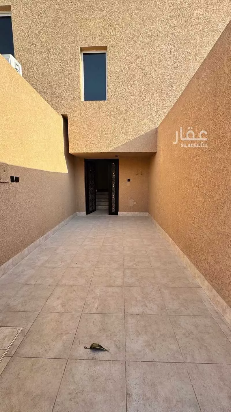 دور للإيجار في شارع الشيخ عبدالرحمن بن اسحاق بن عبدالرحمن, حي المنار, مدينة الرياض, منطقة الرياض 1 صورة