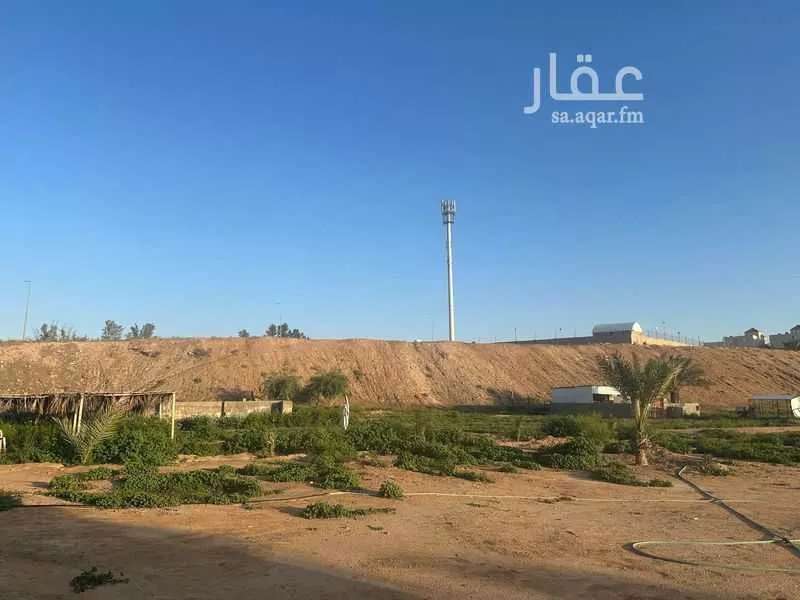 مزرعة للبيع في شارع أحمد شلبي ، حي المظلل ، بريدة ، بريدة 1 صورة