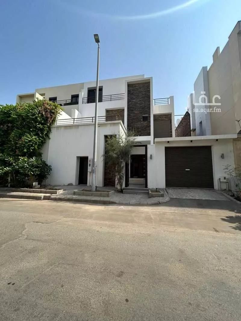 فيلا للإيجار في شارع اسحاق بن عمران, حي الشاطئ, مدينة جدة, منطقة مكة المكرمة 1 صورة