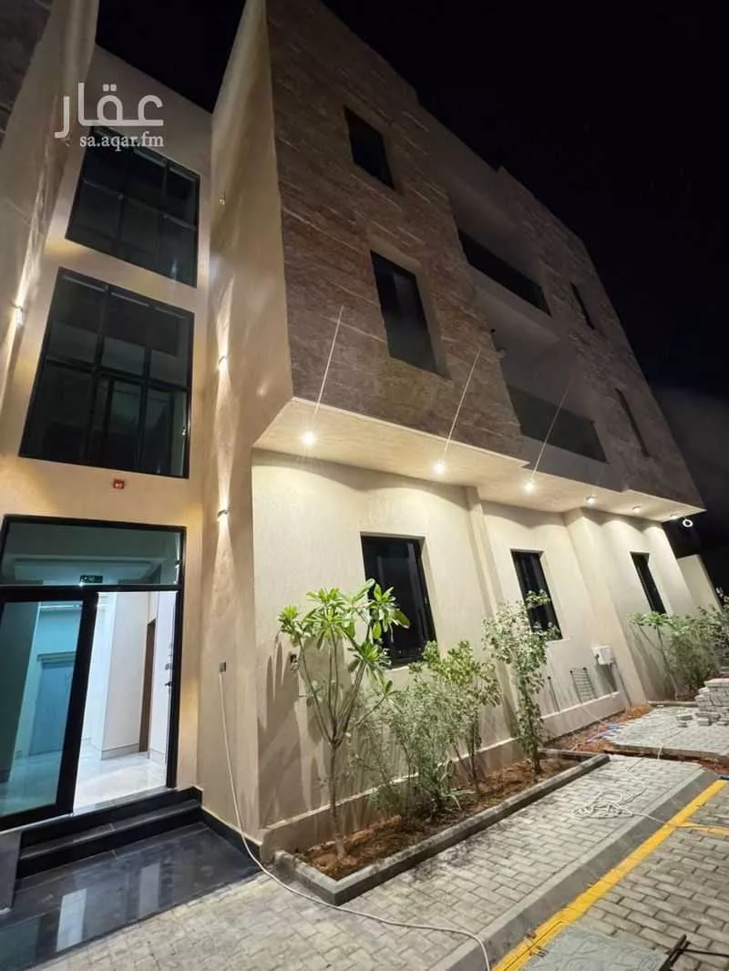 عمارة للبيع في شارع الاقصر, حي ظهرة لبن, مدينة الرياض, منطقة الرياض 1 صورة