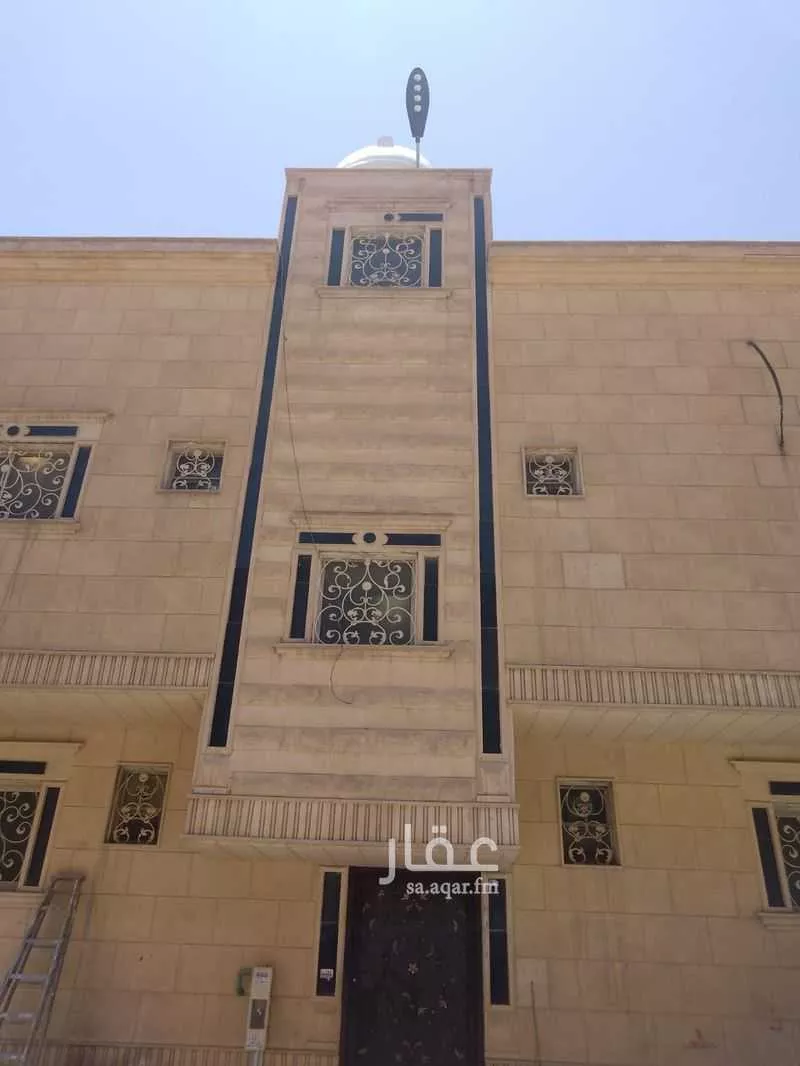 عمارة للإيجار في شارع ابن الديبع, حي الشميسي, مدينة الرياض, منطقة الرياض 1 صورة
