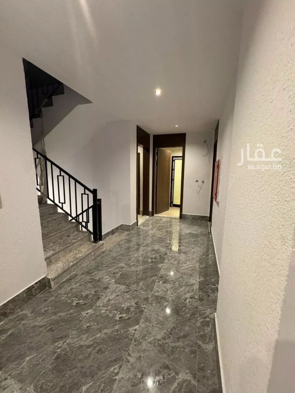 شقة للبيع في شارع العوالي, حي الشعلة, مدينة الدمام, المنطقة الشرقية 1 صورة