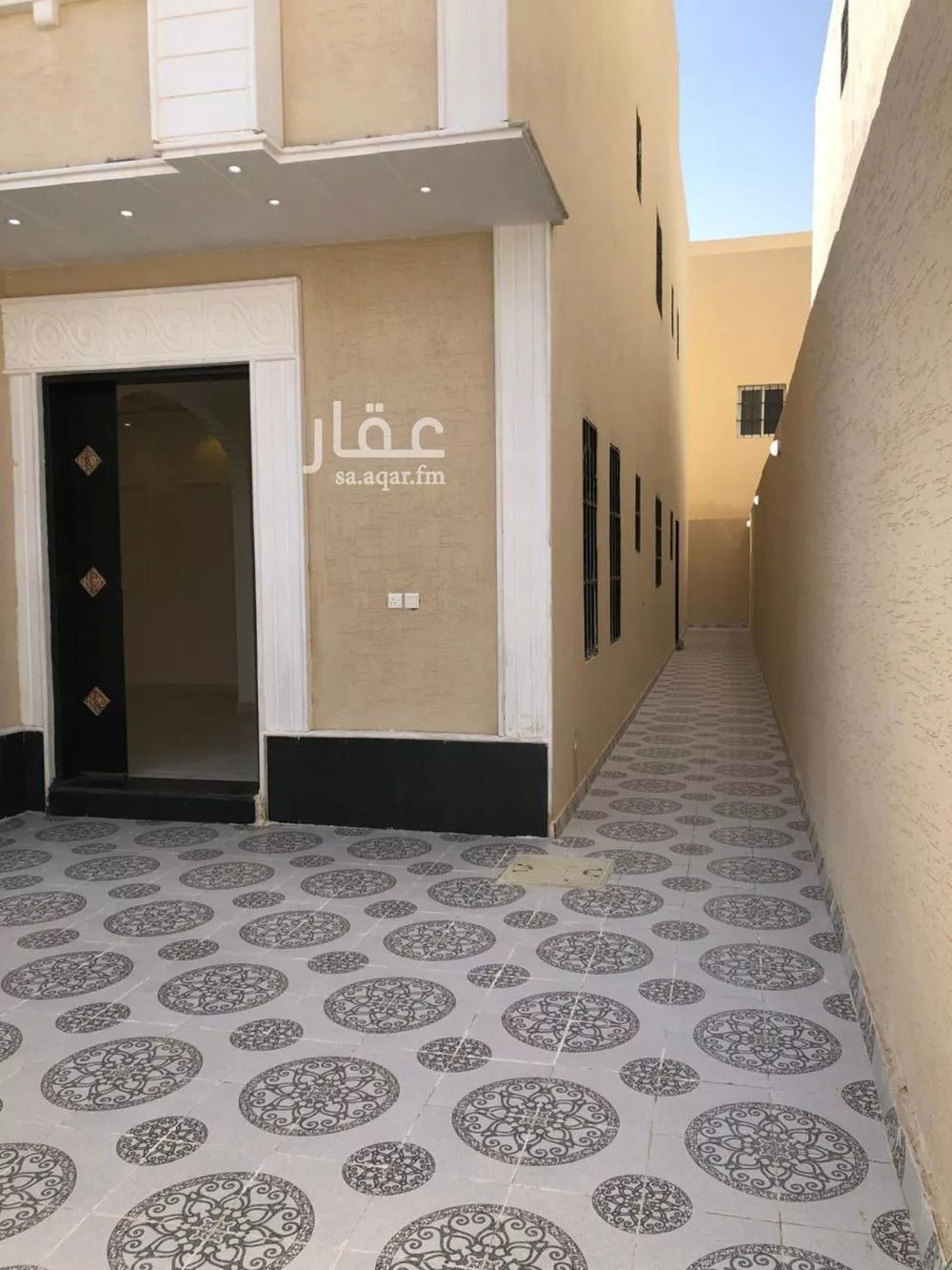 فيلا للبيع في شارع خرزة, حي الرمال, مدينة الرياض, منطقة الرياض 1 صورة