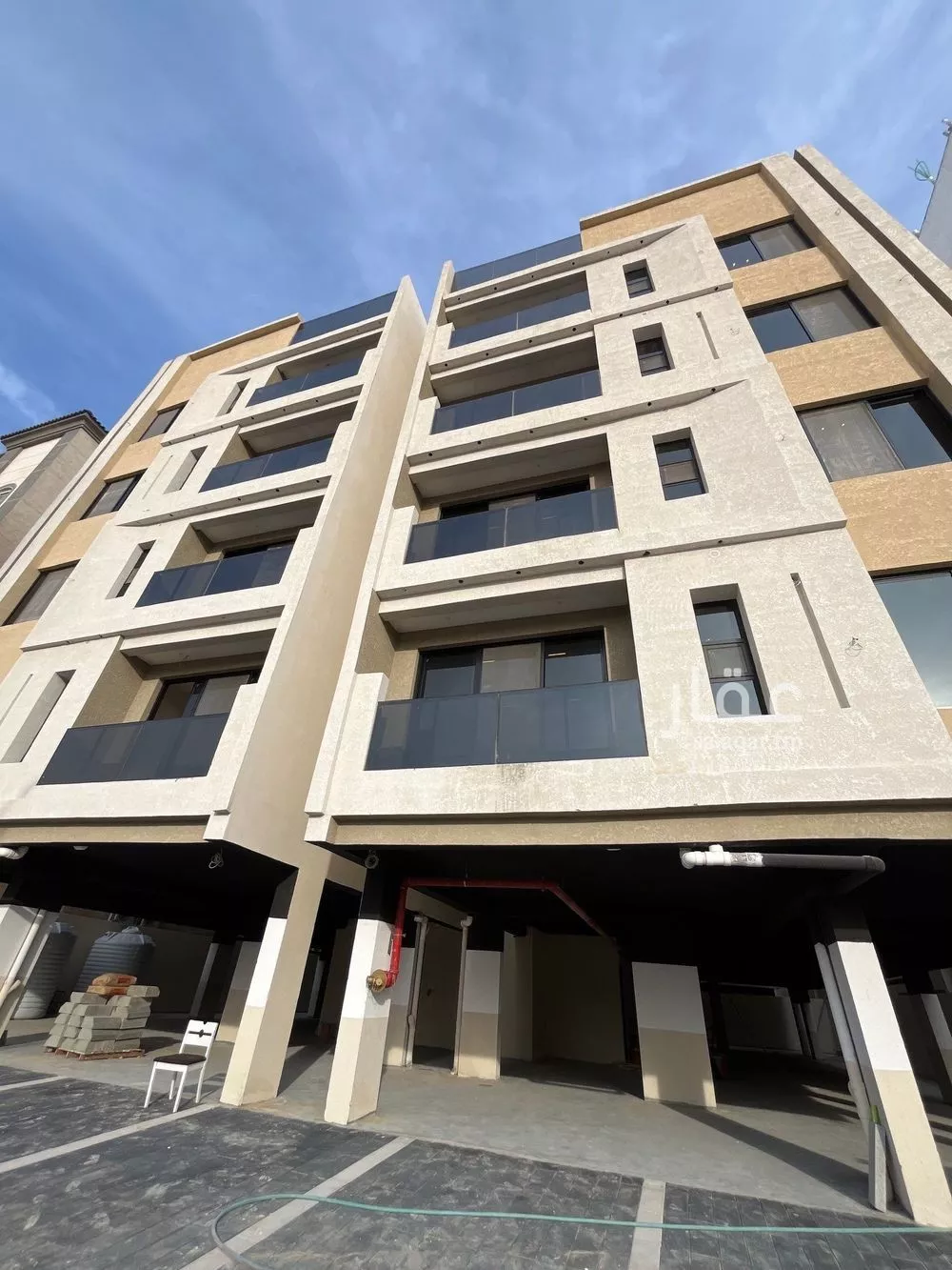 شقة للبيع في شارع المسك, حي المنتزة, مدينة الدمام, المنطقة الشرقية 1 صورة