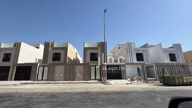 فيلا للبيع في شارع شجاع بن معالي, حي الشاطئ الغربي, مدينة الدمام, المنطقة الشرقية 1 صورة