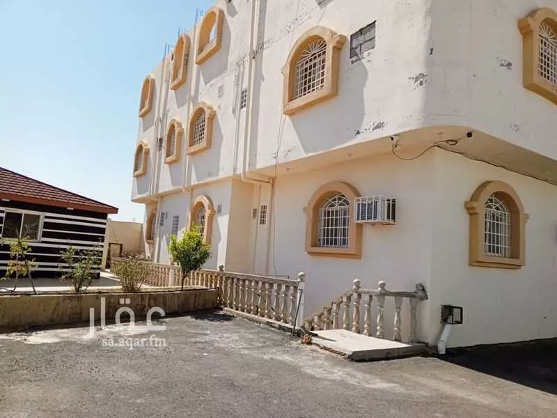 شقة للإيجار في شارع احمد بن ظريف, حي أم السباع, مدينة الطائف, منطقة مكة المكرمة 1 صورة