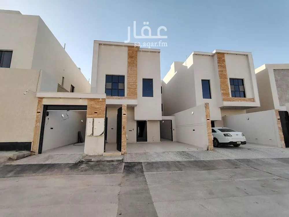 دور للبيع في شارع فؤاد الخطيب, حي عكاظ, مدينة الرياض, منطقة الرياض 1 صورة