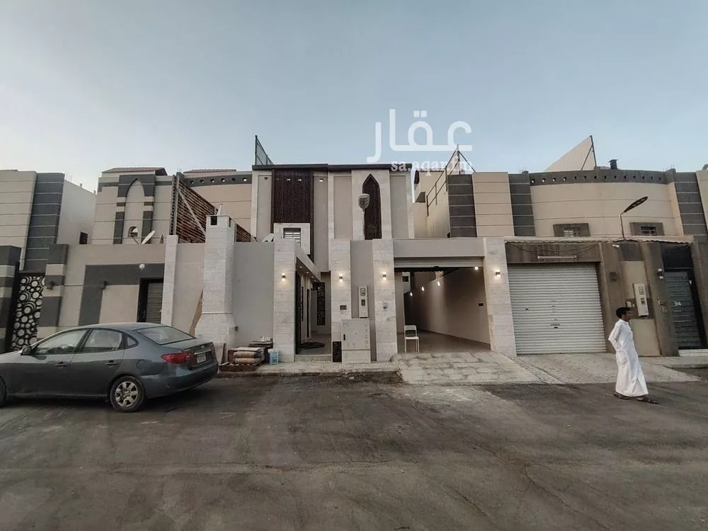 فيلا للبيع في شارع نجم الدين, حي طويق, مدينة الرياض, منطقة الرياض 1 صورة